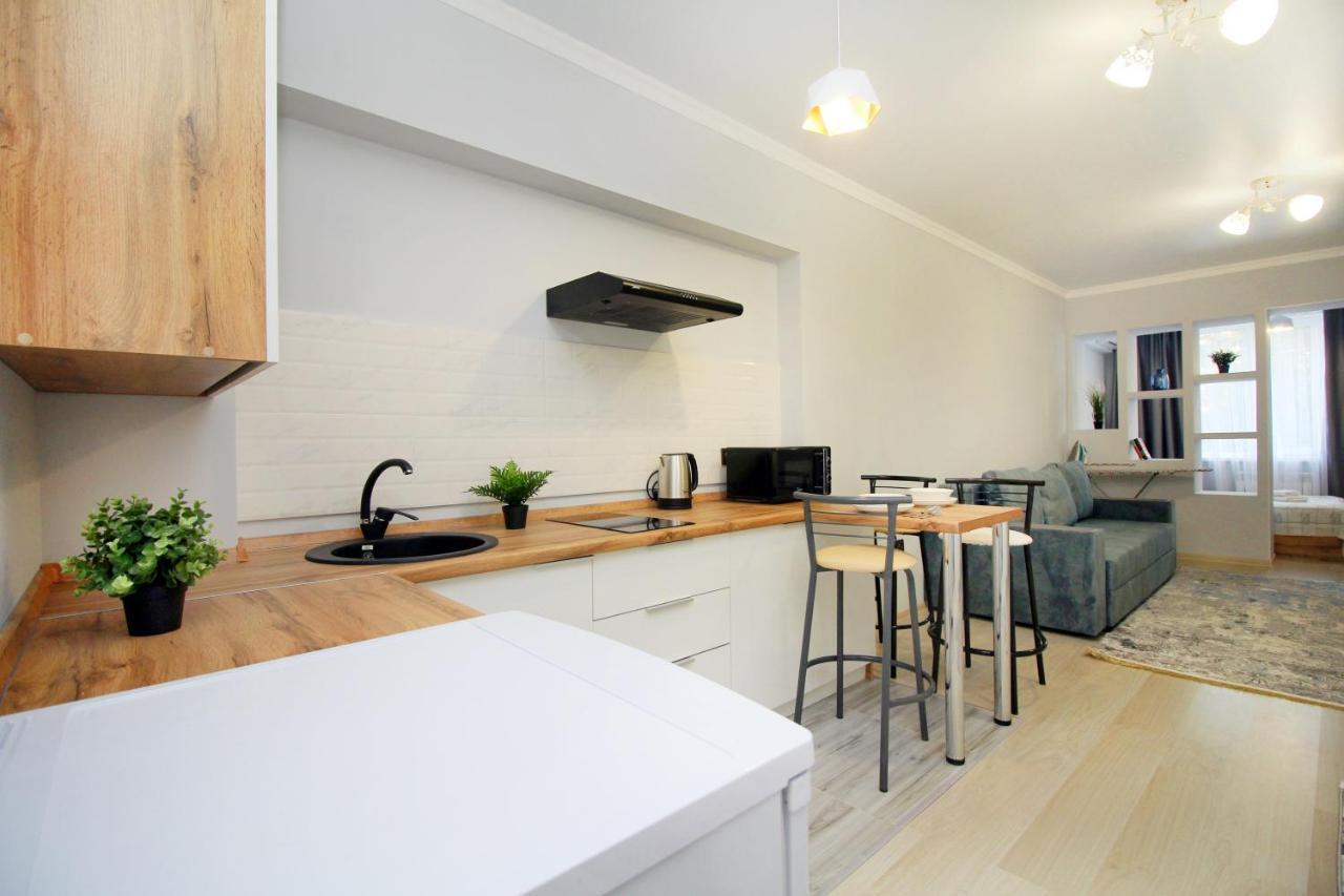 Cozy Studio In The Best Area! 3 Almaty Ngoại thất bức ảnh