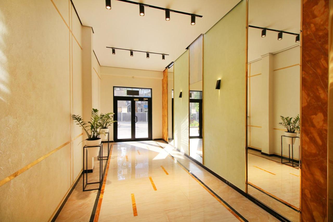 Cozy Studio In The Best Area! 3 Almaty Ngoại thất bức ảnh
